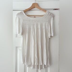 Free People‎ White Smocked Top Size Small EUC